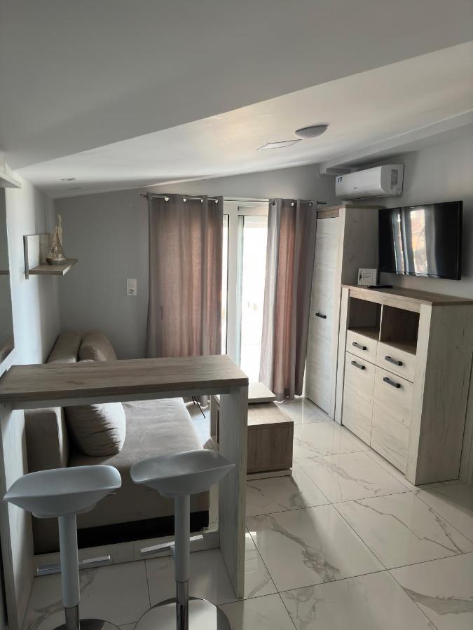 Apartments Nera Paralia-Apartment With Sea View Kültér fotó